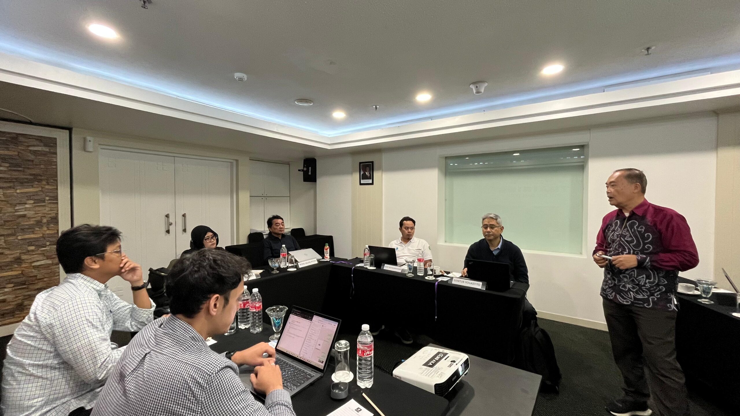 Training PTK 007 Revisi 5 Tahun 2023 dan Penerapan TKDN Migas – Pedoman Pengadaan Barang dan Jasa Hulu Migas